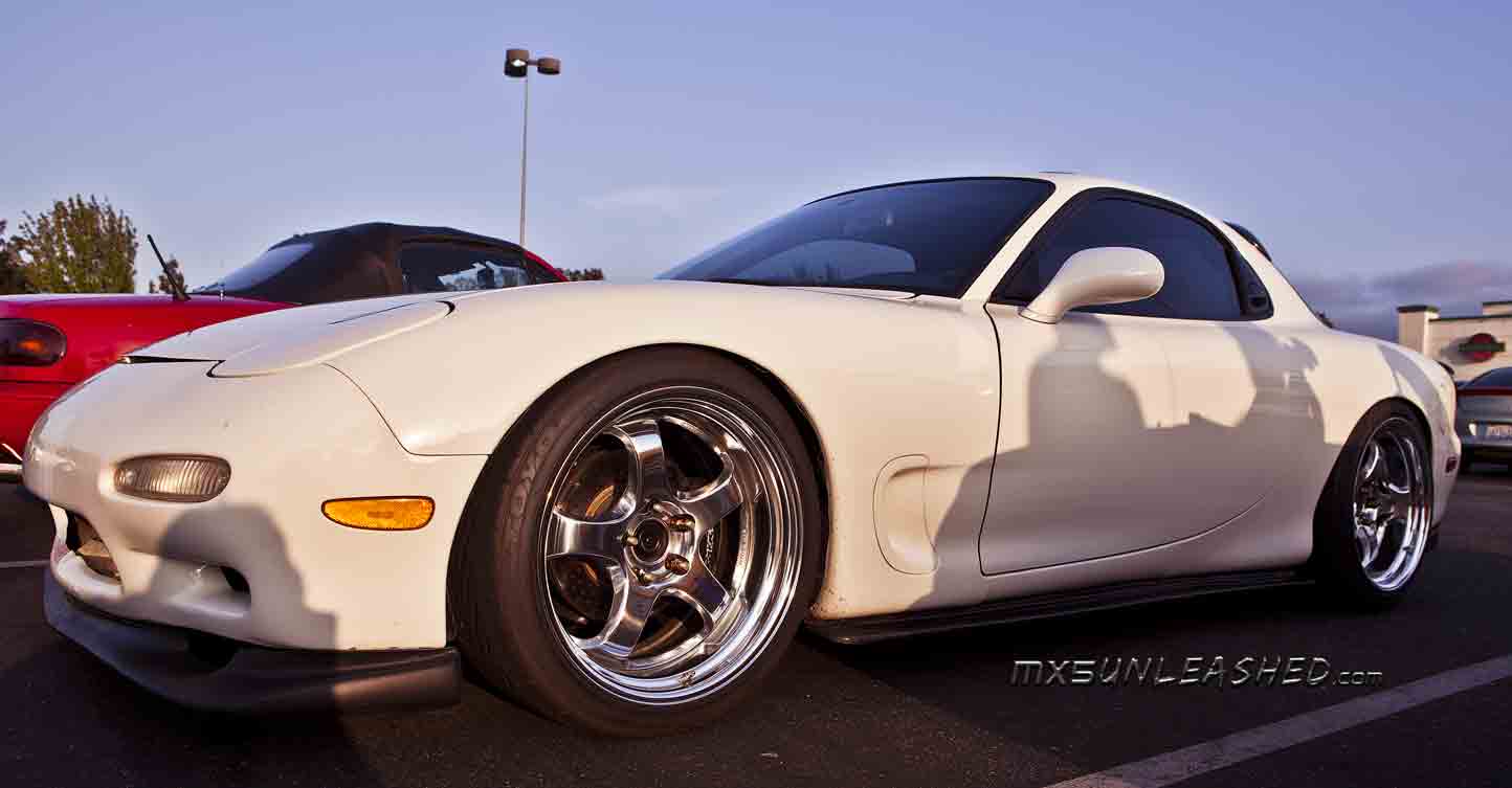 white RX7